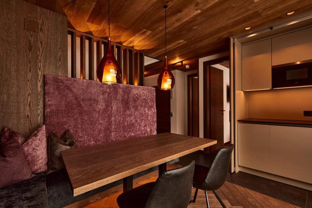 Hotel Alpina Ischgl Eksteriør bilde