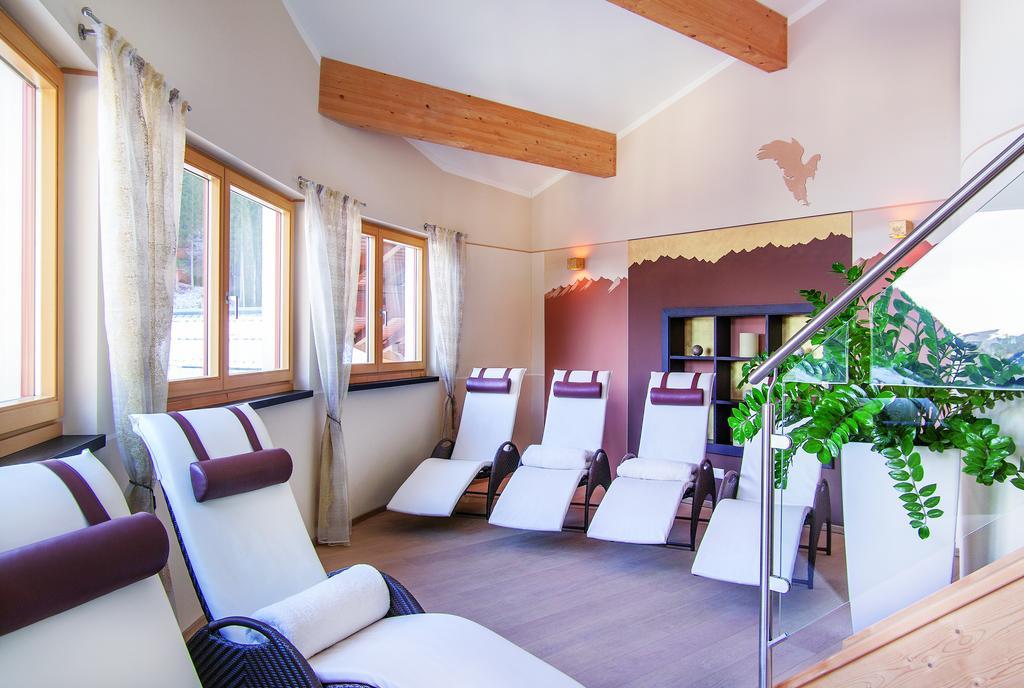 Hotel Alpina Ischgl Eksteriør bilde